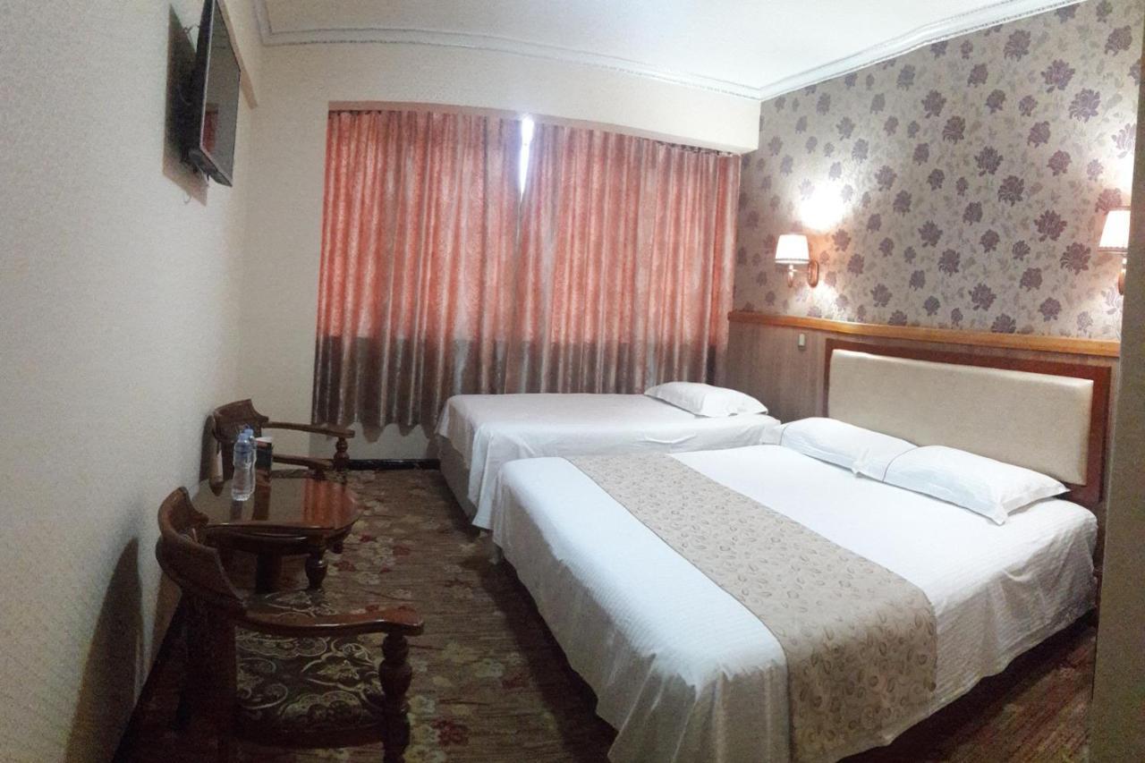 Hotel Pekin Iquique Bagian luar foto